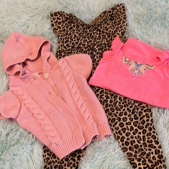 Girls 6-12 months stylish clothing lot three pieces. - Picture 7 of 7